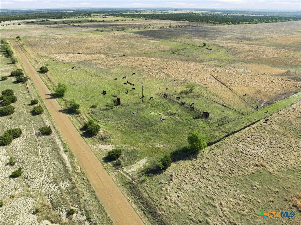 Image 2 of property listing at TBD Cr 139, Gatesville, TX 76528