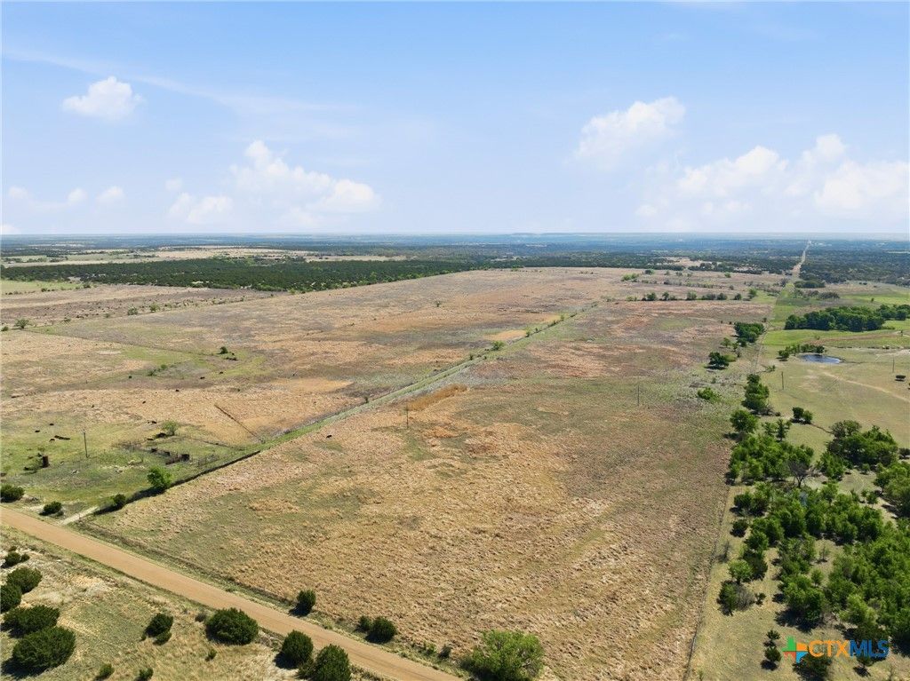 Image 5 of property listing at TBD Cr 139, Gatesville, TX 76528