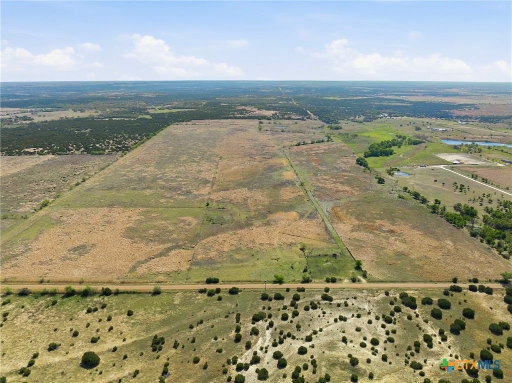 Image 7 of property listing at TBD Cr 139, Gatesville, TX 76528
