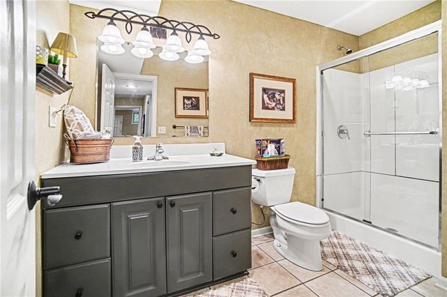 5420 W 132nd Terrace, Overland Park, KS 66209