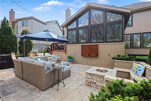 5420 W 132nd Terrace, Overland Park, KS 66209