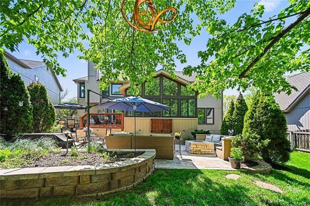 5420 W 132nd Terrace, Overland Park, KS 66209