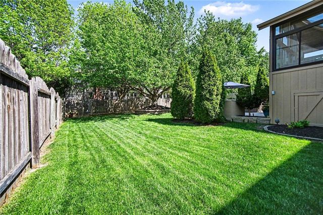5420 W 132nd Terrace, Overland Park, KS 66209