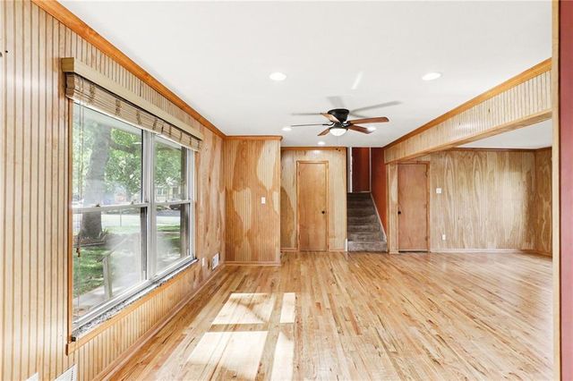 13301 Lowell Avenue, Grandview, MO 64030