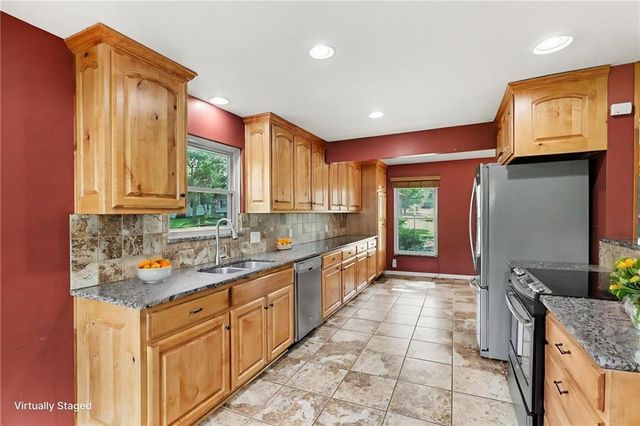 13301 Lowell Avenue, Grandview, MO 64030