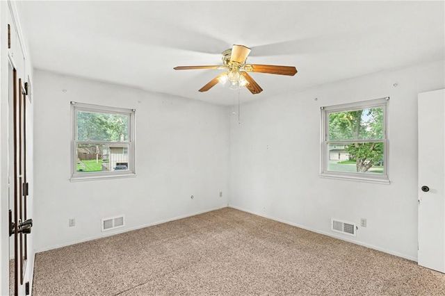 13301 Lowell Avenue, Grandview, MO 64030