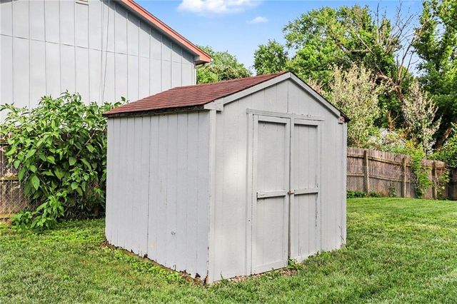 13301 Lowell Avenue, Grandview, MO 64030
