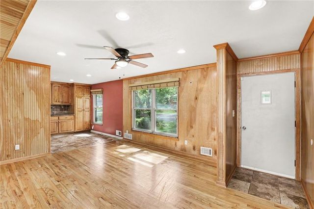 13301 Lowell Avenue, Grandview, MO 64030
