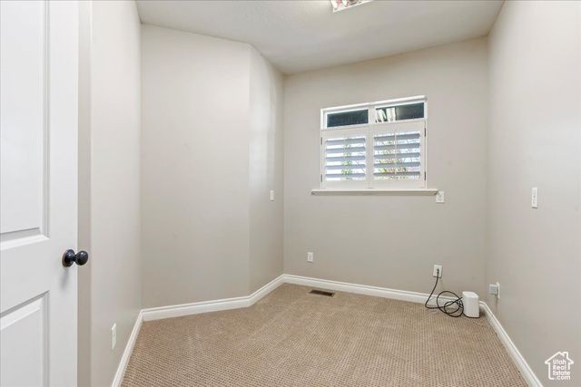 916 COUNTRY LN, Farmington, UT 84025