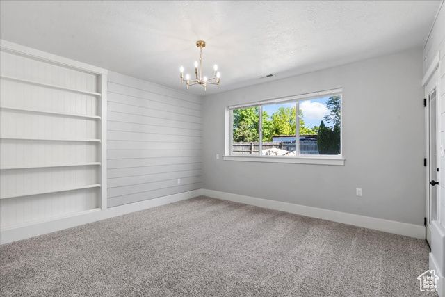 916 COUNTRY LN, Farmington, UT 84025