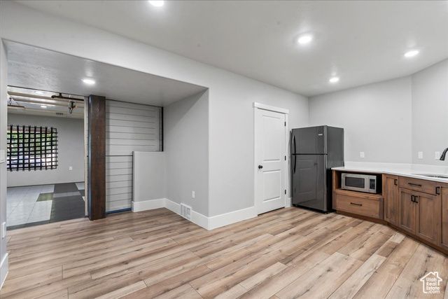 916 COUNTRY LN, Farmington, UT 84025