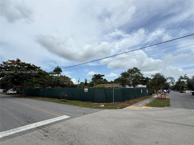 201 NW 11th St, Fort Lauderdale, FL 33311