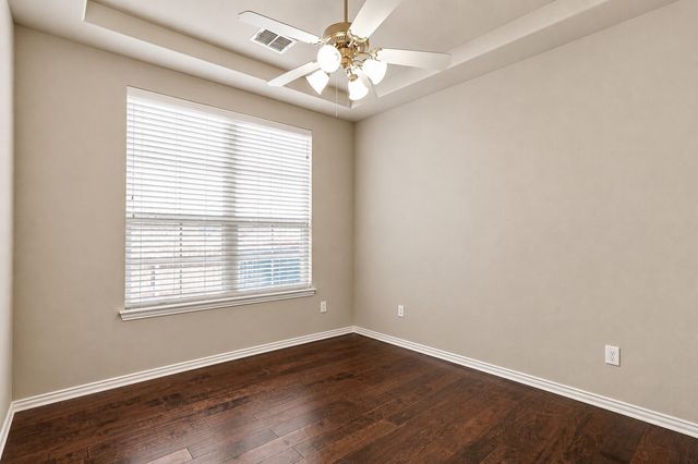 397 Hamilton Street, Lewisville, TX 75067