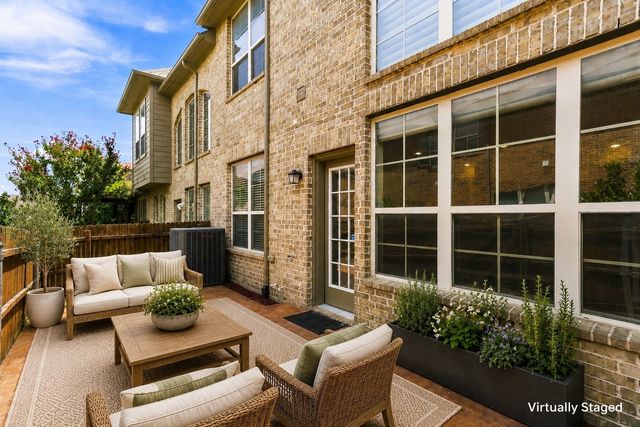 397 Hamilton Street, Lewisville, TX 75067