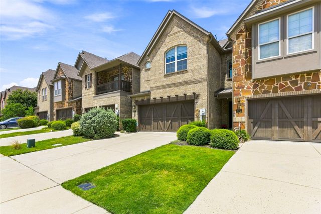397 Hamilton Street, Lewisville, TX 75067