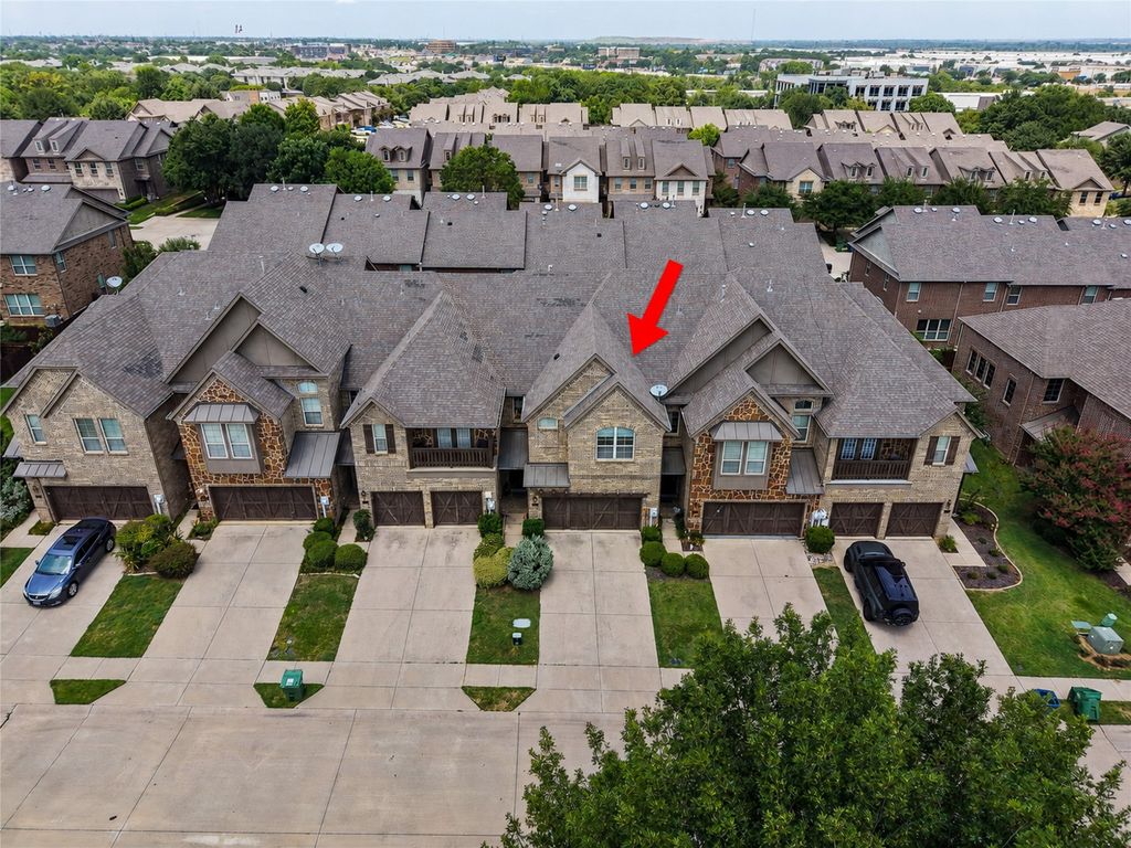 397 Hamilton Street, Lewisville, TX 75067