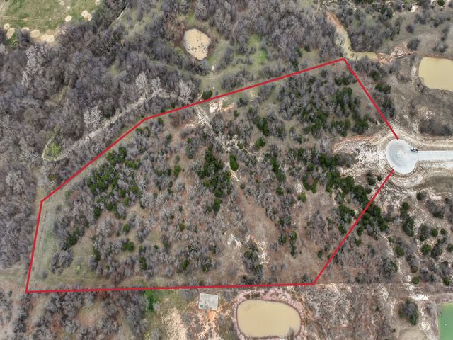 1052 Genoa Drive, Weatherford, TX 76087