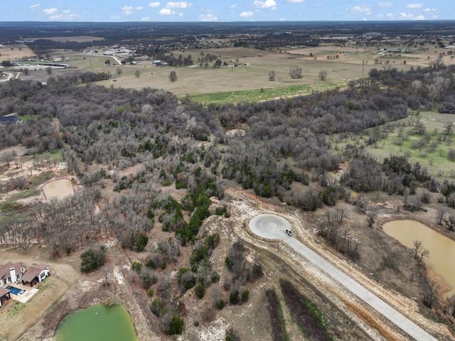 1052 Genoa Drive, Weatherford, TX 76087