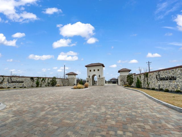 1052 Genoa Drive, Weatherford, TX 76087