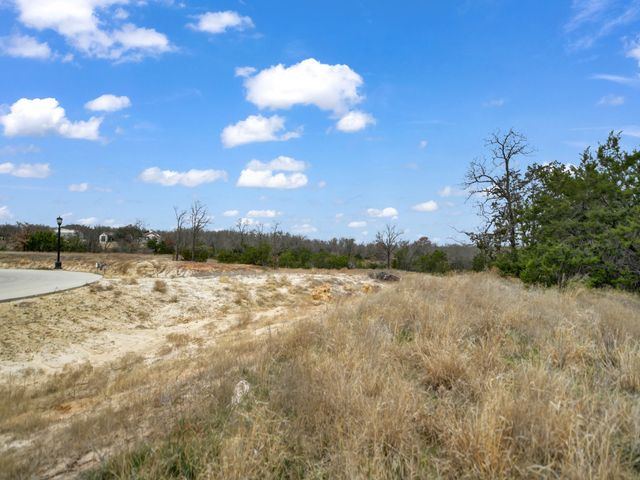 1052 Genoa Drive, Weatherford, TX 76087