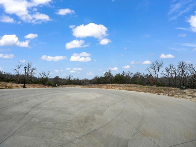 1052 Genoa Drive, Weatherford, TX 76087