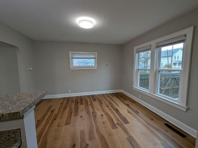 288 E Morrill Avenue, Columbus, OH 43207
