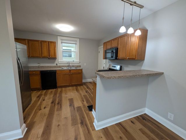 288 E Morrill Avenue, Columbus, OH 43207