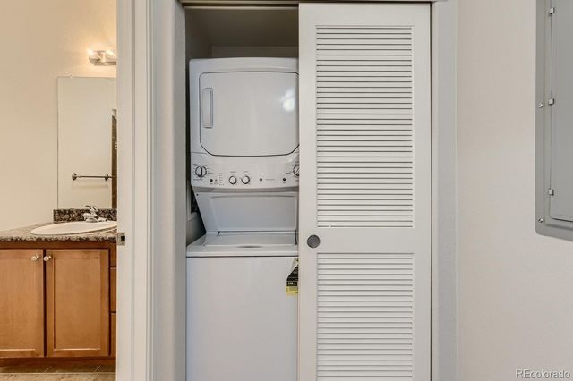 9019 E Panorama 406, Englewood, CO 80112