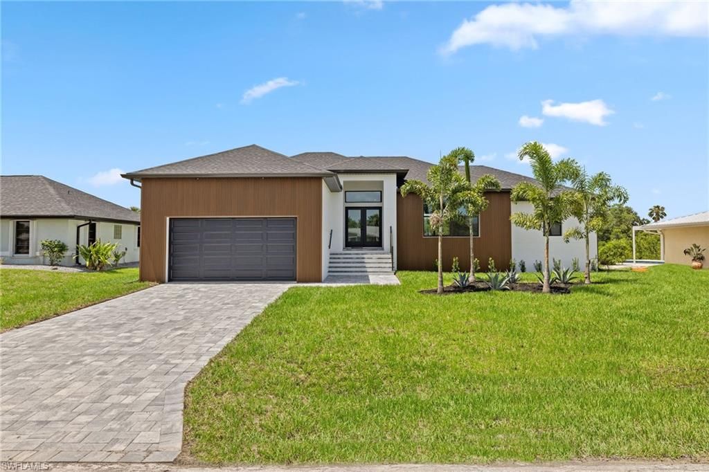 18514 Ashcroft CIR, Port Charlotte, FL 33948