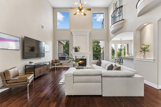 11813 Eagles Glen DR, Austin, TX 78732