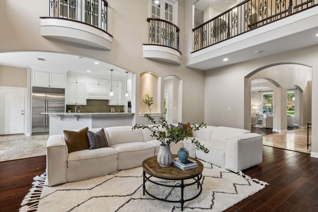 11813 Eagles Glen DR, Austin, TX 78732