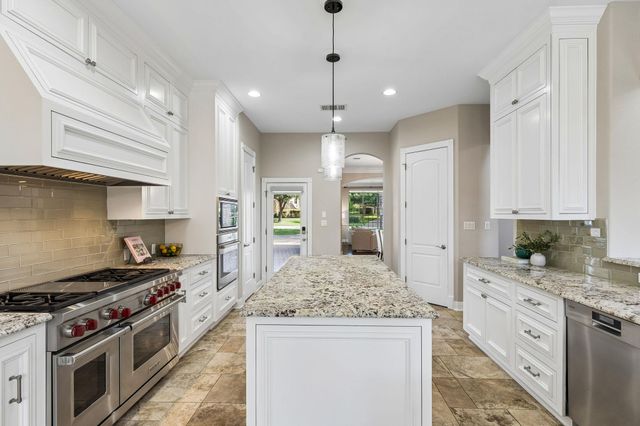 11813 Eagles Glen DR, Austin, TX 78732