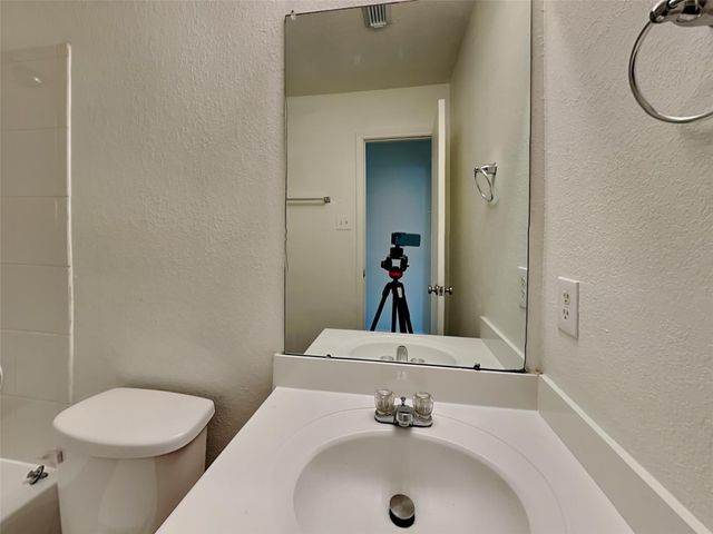 9510 Juniper Place Court, Houston, TX 77075