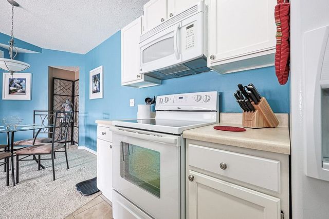 1943 Bent Grass Dr Apt H, Surfside Beach, SC 29575