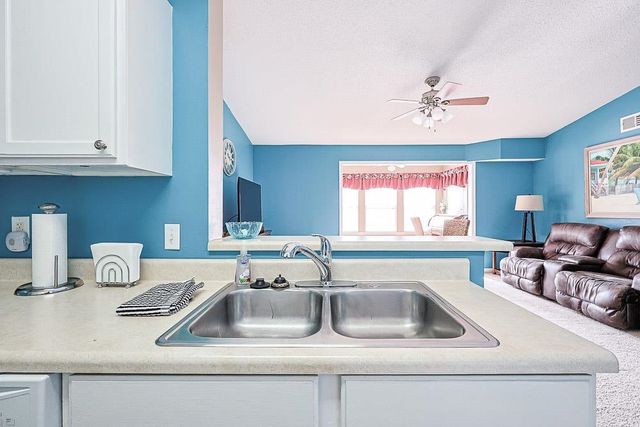 1943 Bent Grass Dr Apt H, Surfside Beach, SC 29575