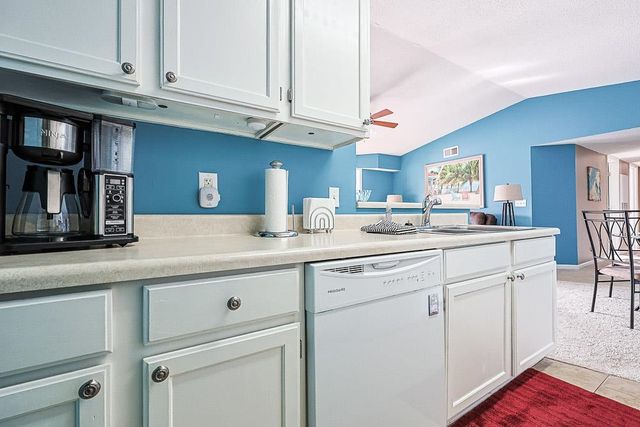 1943 Bent Grass Dr Apt H, Surfside Beach, SC 29575