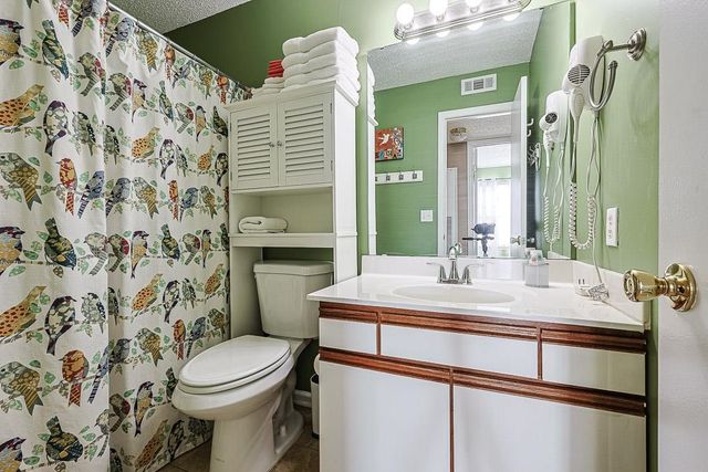 1943 Bent Grass Dr Apt H, Surfside Beach, SC 29575