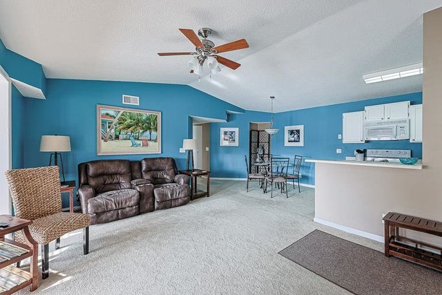 1943 Bent Grass Dr Apt H, Surfside Beach, SC 29575