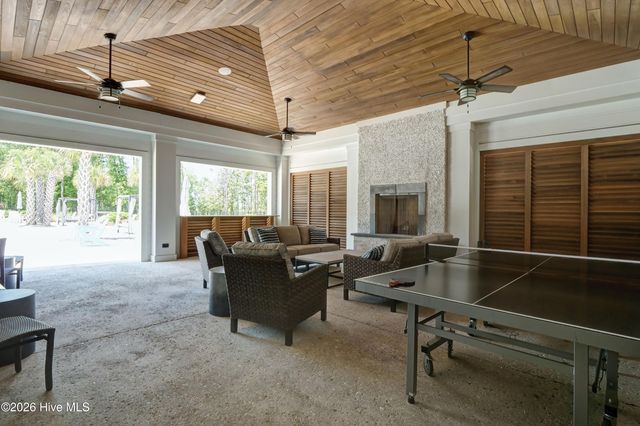 1636 Osprey Cove Court, Wilmington, NC 28401