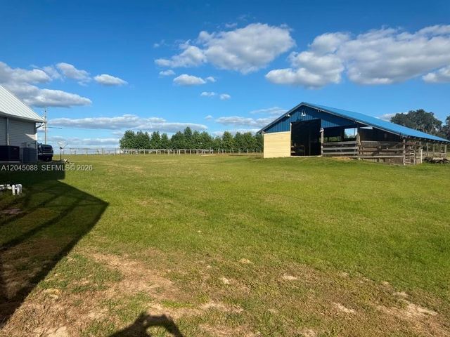 24920 SE Highway 450, Umatilla, FL 32784