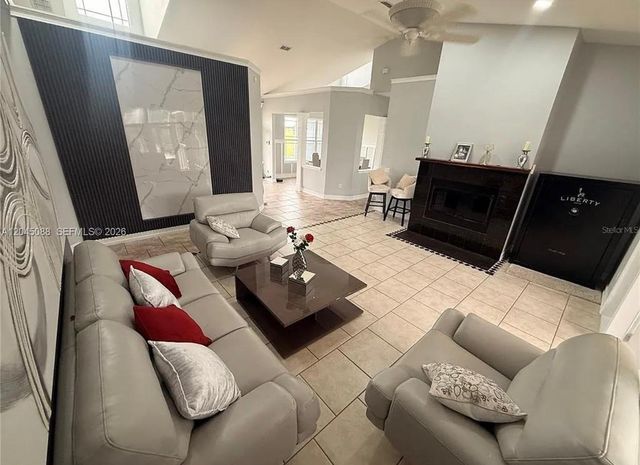 24920 SE Highway 450, Umatilla, FL 32784