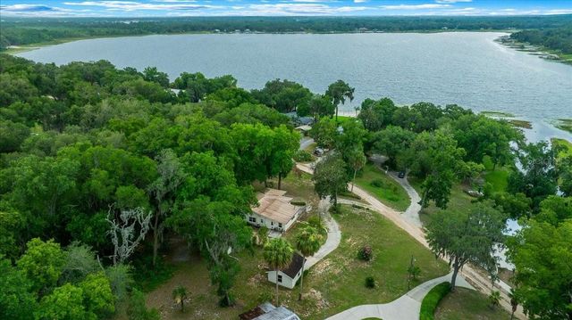 13495 SE 108TH COURT ROAD, Ocklawaha, FL 32179