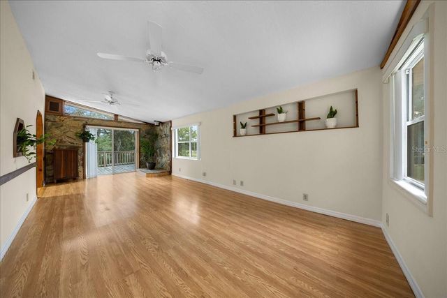 13495 SE 108TH COURT ROAD, Ocklawaha, FL 32179