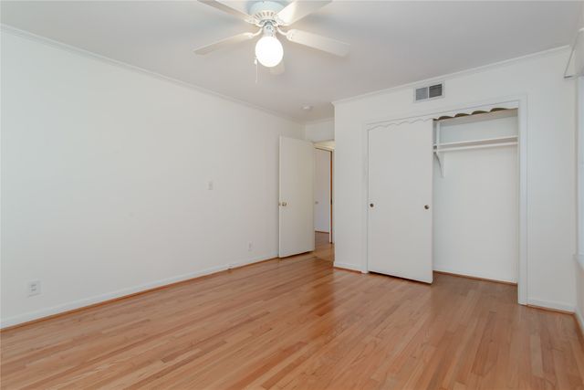 6523 E Mockingbird Lane, Dallas, TX 75214