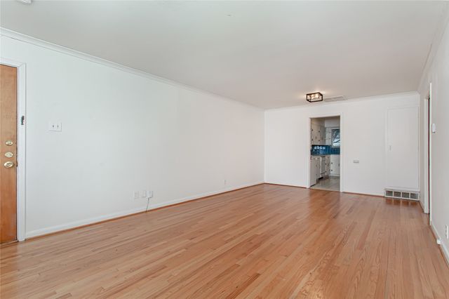 6523 E Mockingbird Lane, Dallas, TX 75214