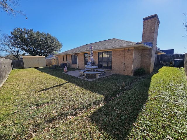 1103 La Villeta Street, Mexia, TX 76667