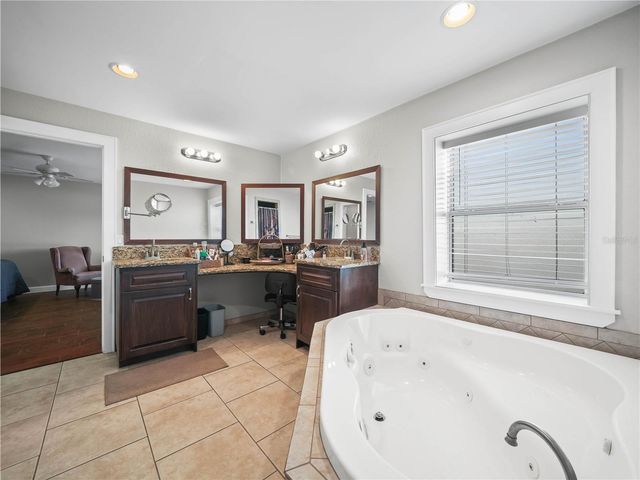 124 PANGOLA DRIVE, Winter Haven, FL 33880