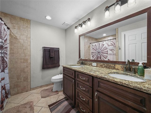 124 PANGOLA DRIVE, Winter Haven, FL 33880