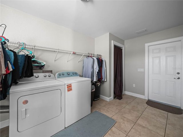 124 PANGOLA DRIVE, Winter Haven, FL 33880