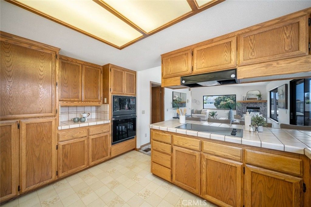 Image 12 of property listing at 435 Dunes, Morro Bay, CA 93442